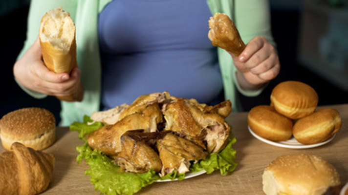 Señales de comer en exceso